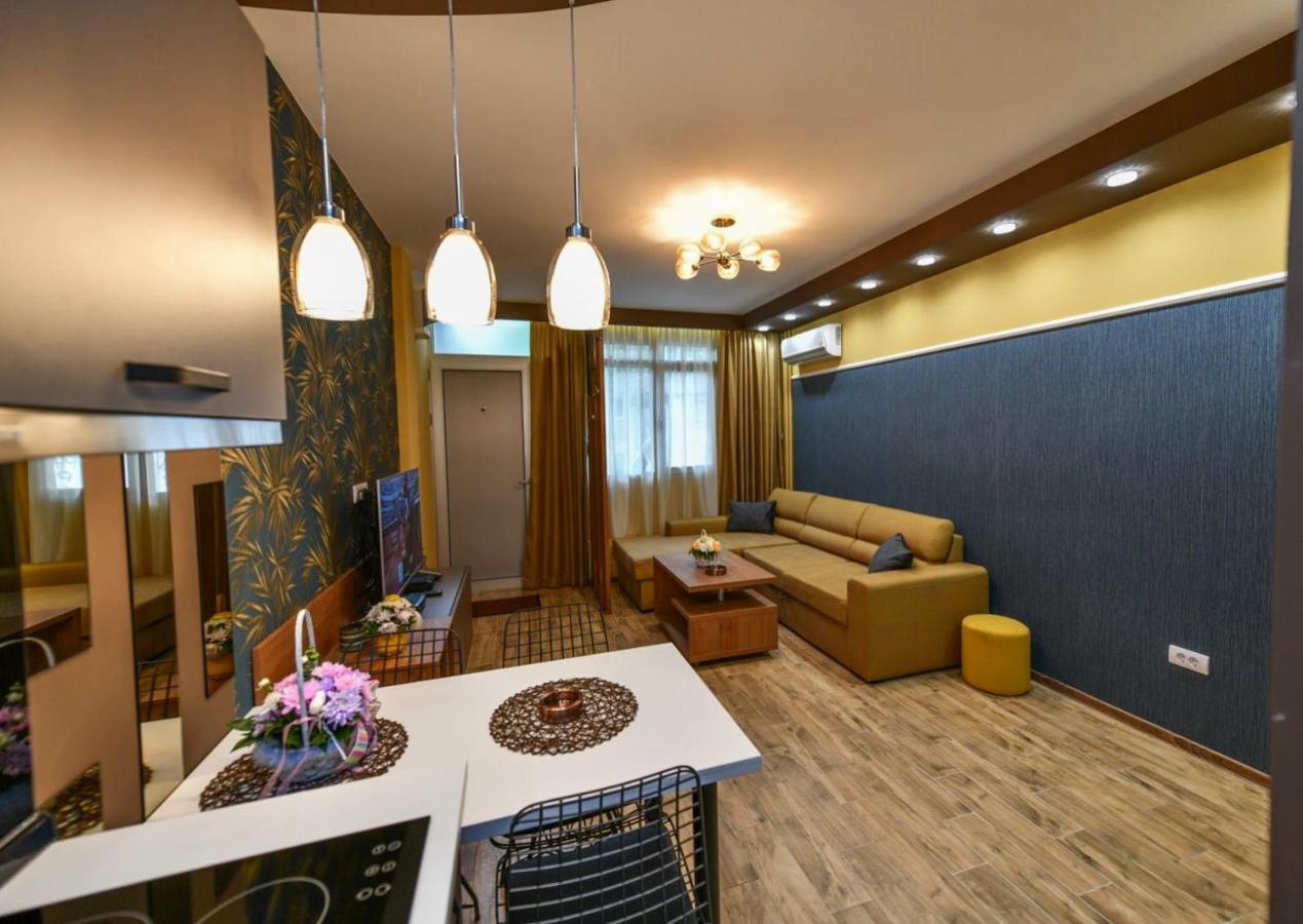 Apartman Dolar คราลเยโว ภายนอก รูปภาพ